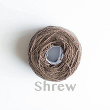 Load image into Gallery viewer, A &#39;Shrew&#39; colour yarn cake of 2/17s merino lambswool yarn